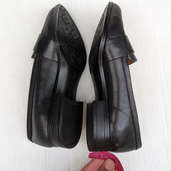 NATURALIZER Melanie black leather big buckle loafers - Picture 3 of 14